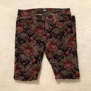 BDG Jeans - BDG Velvet Floral pants BDG Jeans - BDG Velvet Floral pants